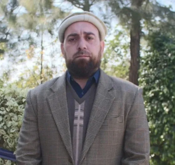 Lecturer - Fazal Hussain